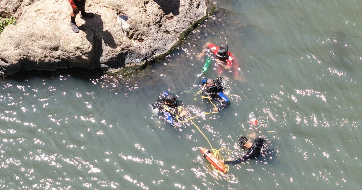 Rescatan el cuerpo de joven tepicense que desapareció en la Cascada El Cora