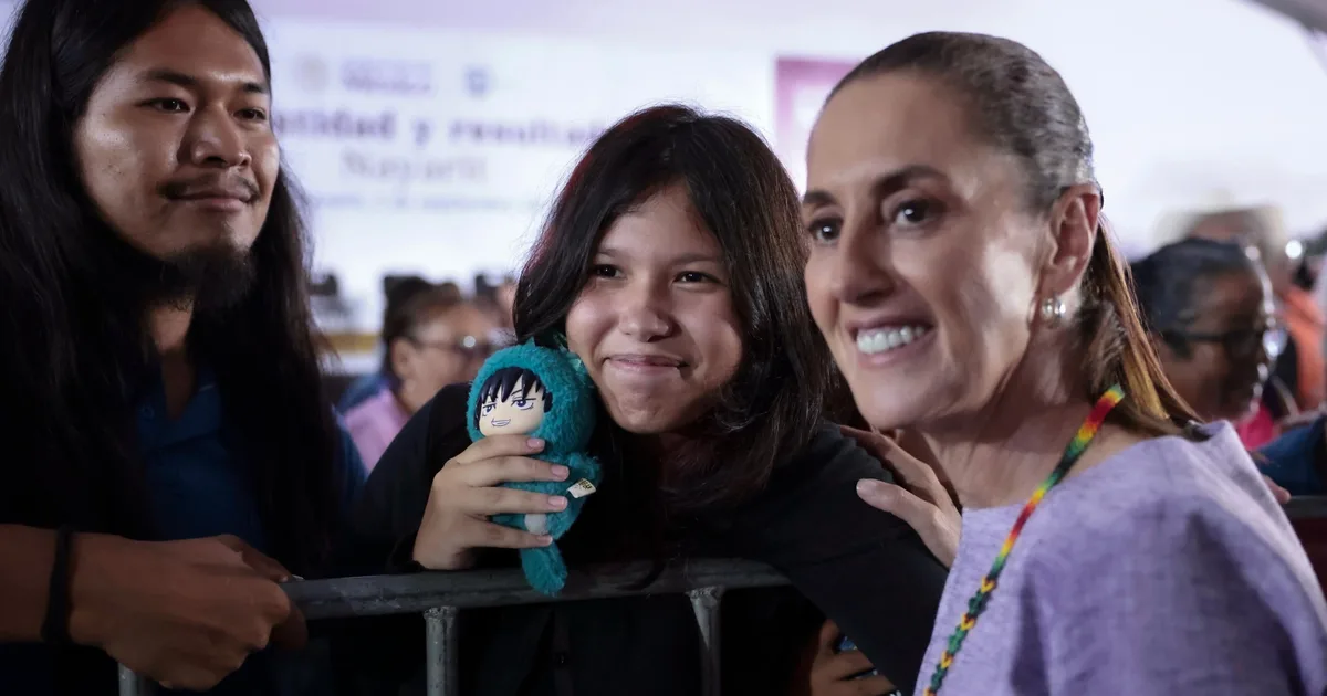 Sheinbaum promete salud y vivienda para Nayarit en 2027