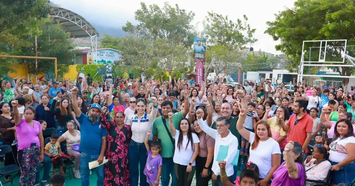 Geraldine Ponce anuncia nuevas obras urbanas en colonias de Tepic