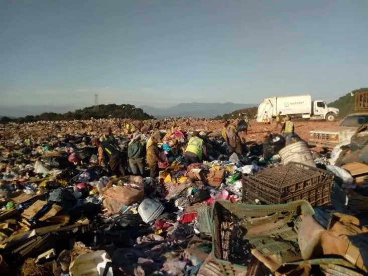 Destacan respuesta inmediata de autoridades tras incendio en El Iztete