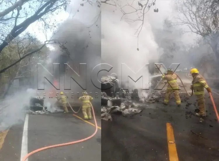 Cerrada la carretera Tepic- Puerto Vallarta