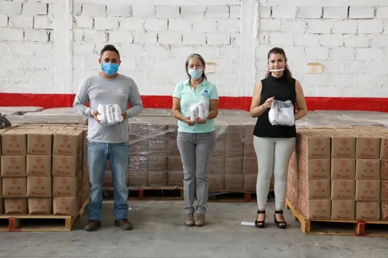 Distribuyen Donativo de Leche a Asociaciones y Colonias