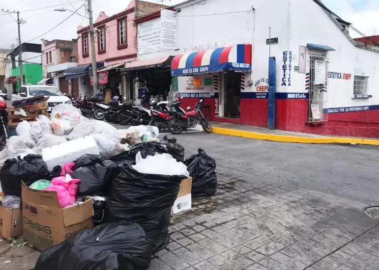 Tepic. Exigen comerciantes a Aseo Público que cumplan con horarios de recolección de basura