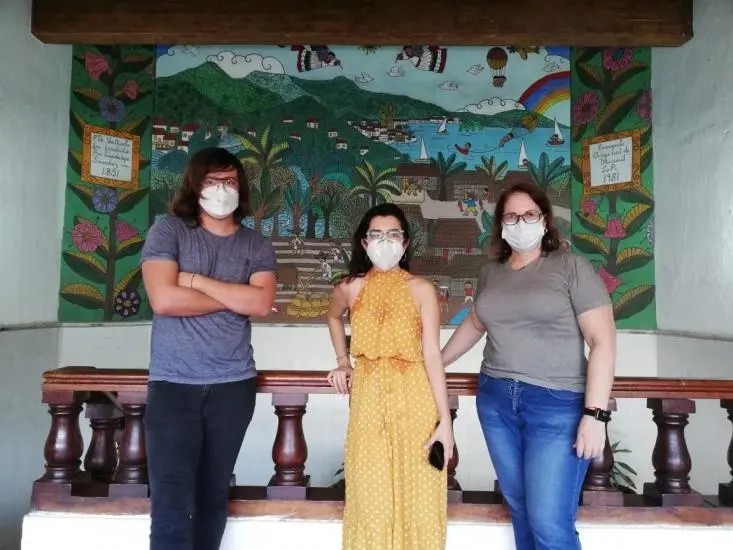 Continúan Trabajos de Mantenimiento en Mural