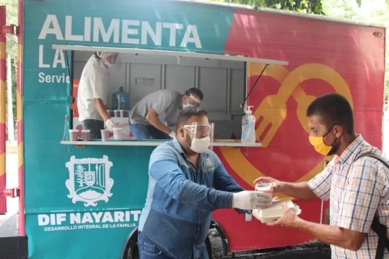 Brinda DIF Nayarit alimentación sana y gratuita a familiares de pacientes del Hospital General de Tepic