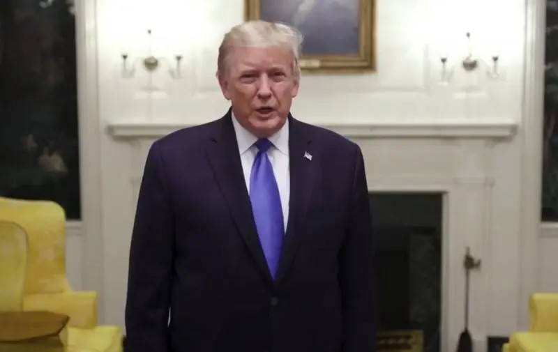 Estados Unidos. Trasladan a Trump a Centro Médico Militar por COVID-19