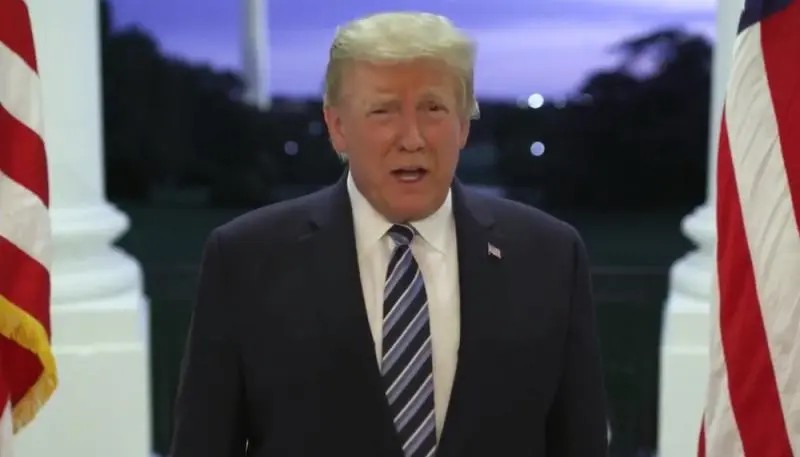 EEUU. Donald Trump regresa a la Casa Blanca; Llama a no temer al coronavirus