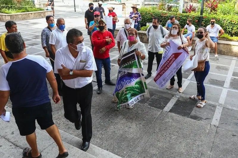 Atienden Inquietudes de Pequeños Empresarios