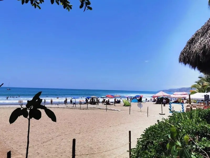 Priva el Caos en Sayulita; a Nadie Importan Protocolos