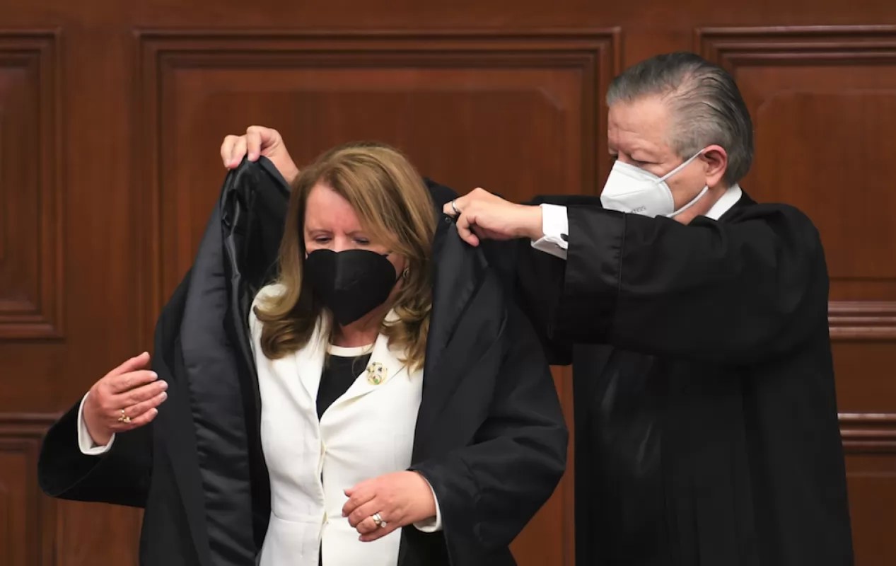 Loretta Ortiz asume como ministra de la SCJN