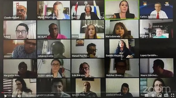 Participa CUCosta en el Programa ‘Delfín Virtual’