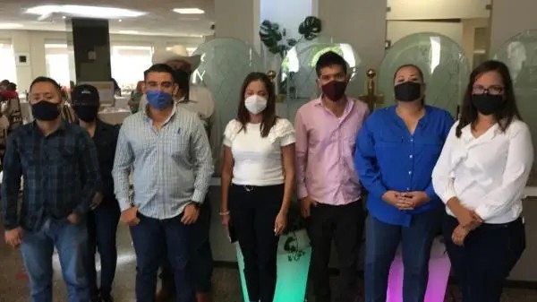 \"Fuimos despedidos injustificadamente\": Exigen su reincorporación a los Servidores de la Nación