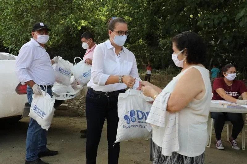 Entrega DIF Bahia despensas a más de 100 familias Vulnerables