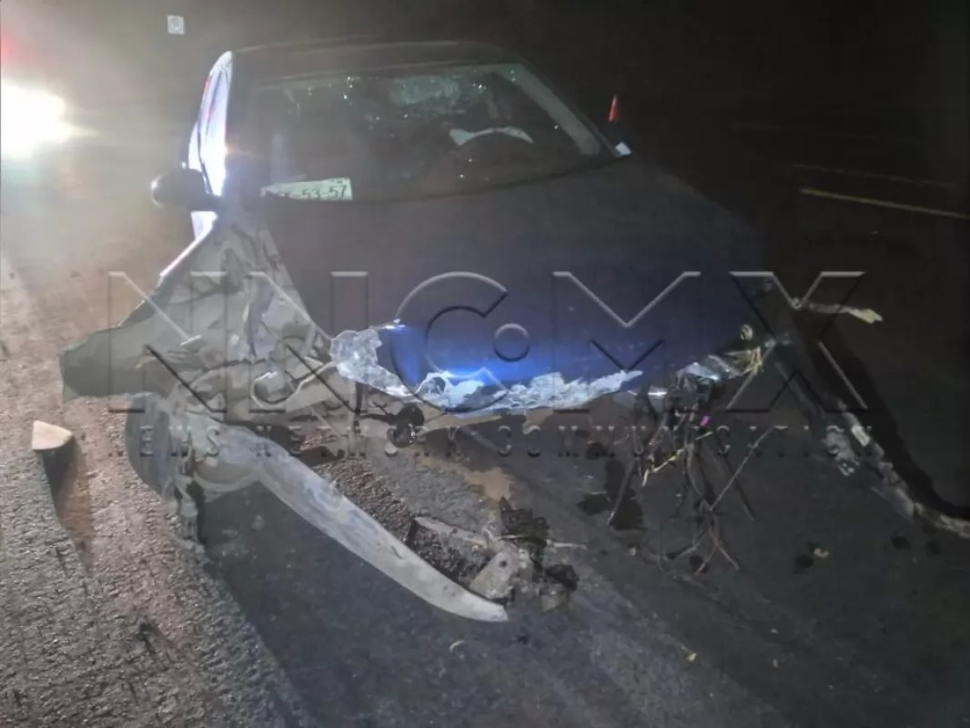 Destrozó su Bora en la Tepic-Mazatlán