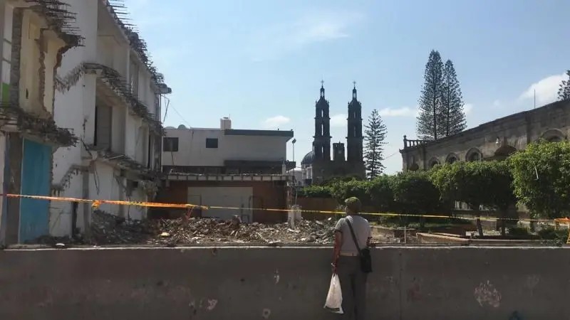 Tepic. Demolición de edificio contiguo a la Presidencia reporta un 95% de avance