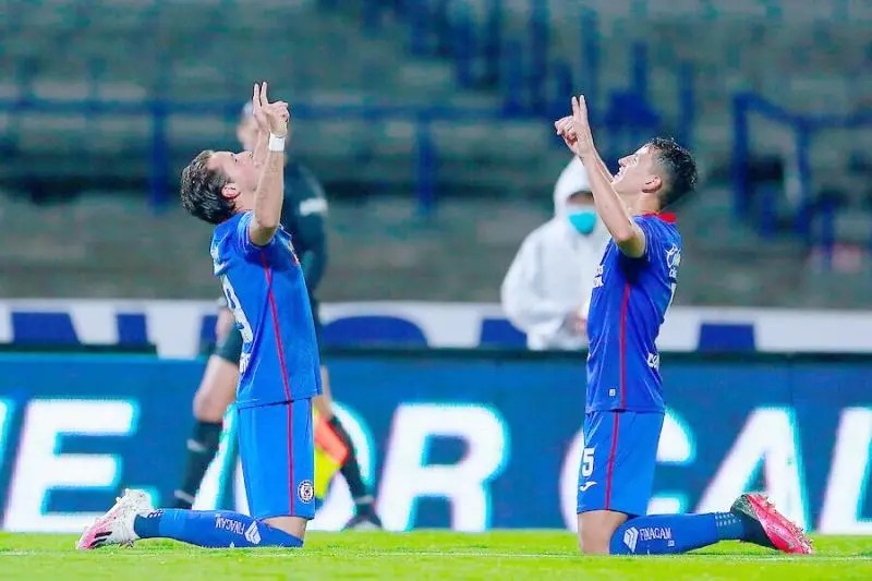 CRUZ AZUL 2-0 LEÓN: ¿No que muy león? La Máquina pone en su lugar a La Fiera