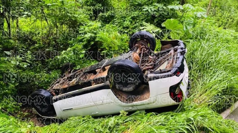 ¡se registra  volcadura!