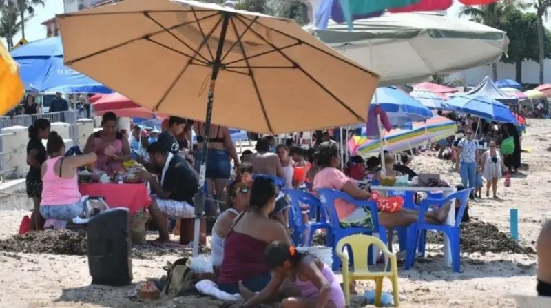 Sinaloa. Culminan vacaciones de verano con turismo al 50 por ciento