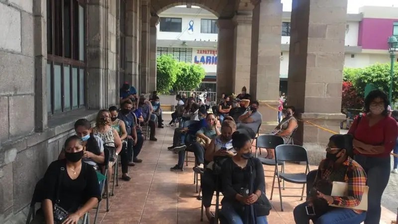 Registro Civil de Tepic reporta rezago ante alta de demanda de trámites