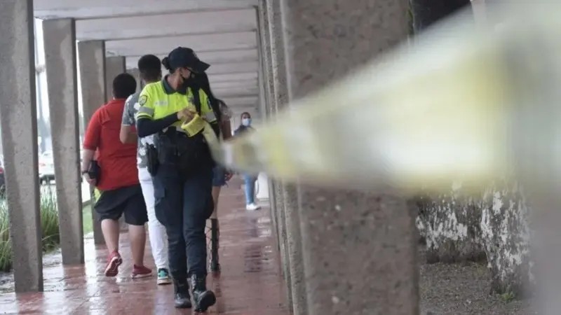 Mazatlán. Muere hombre afuera de hospital del IMSS