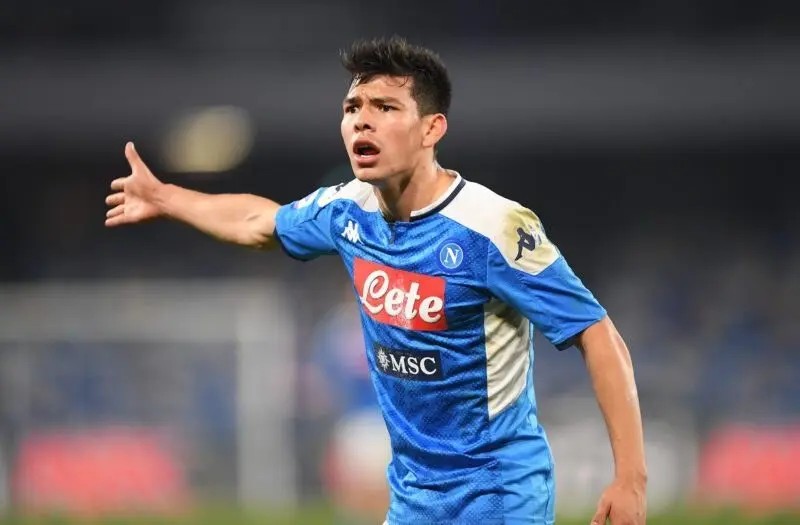 Hirving Lozano no entraría en planes del Napoli