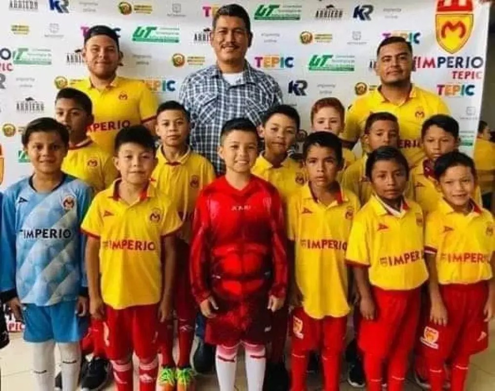 Fugio Ortiz regalará becas a niños