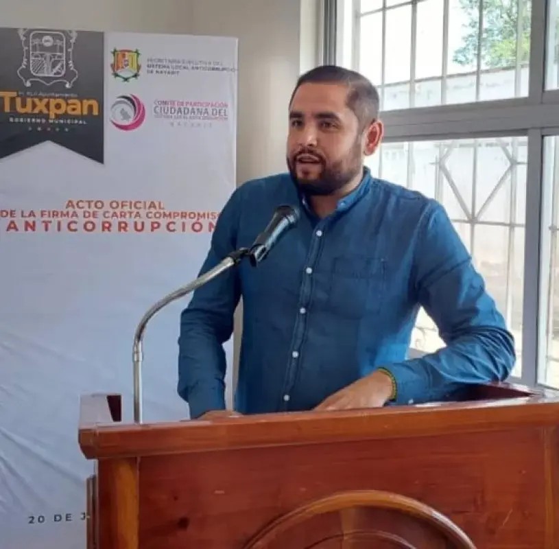 Ganaba más que AMLO ex alcalde de Tuxpan