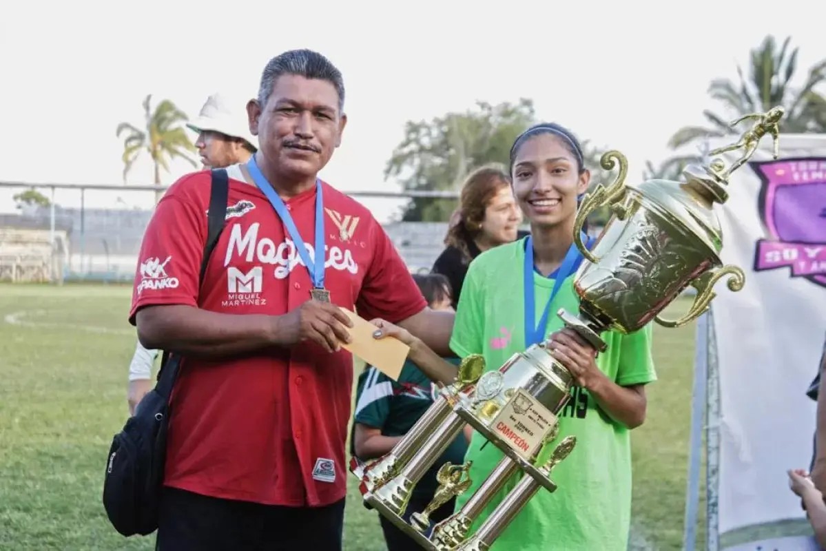 SETUAN campeón del 3er torneo de futbol femenil de Tepic
