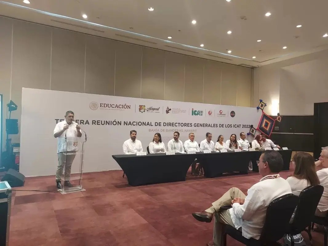 Realizan reunión nacional de directores generales del ICATEN