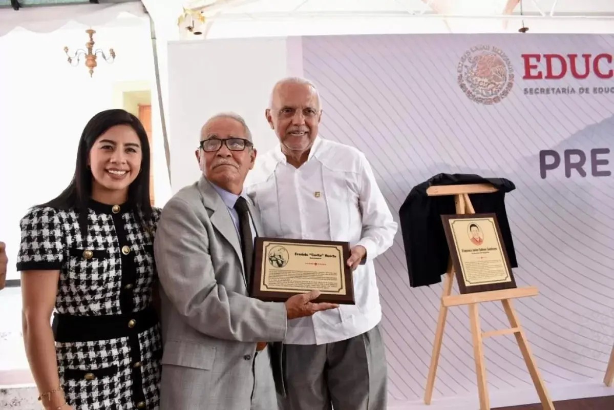 Entregan premio estatal del deporte 2022