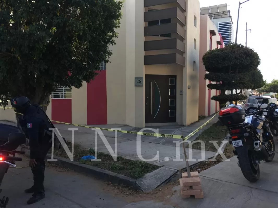 Mujer recibe balazo en la sien derecha y muere en hospital