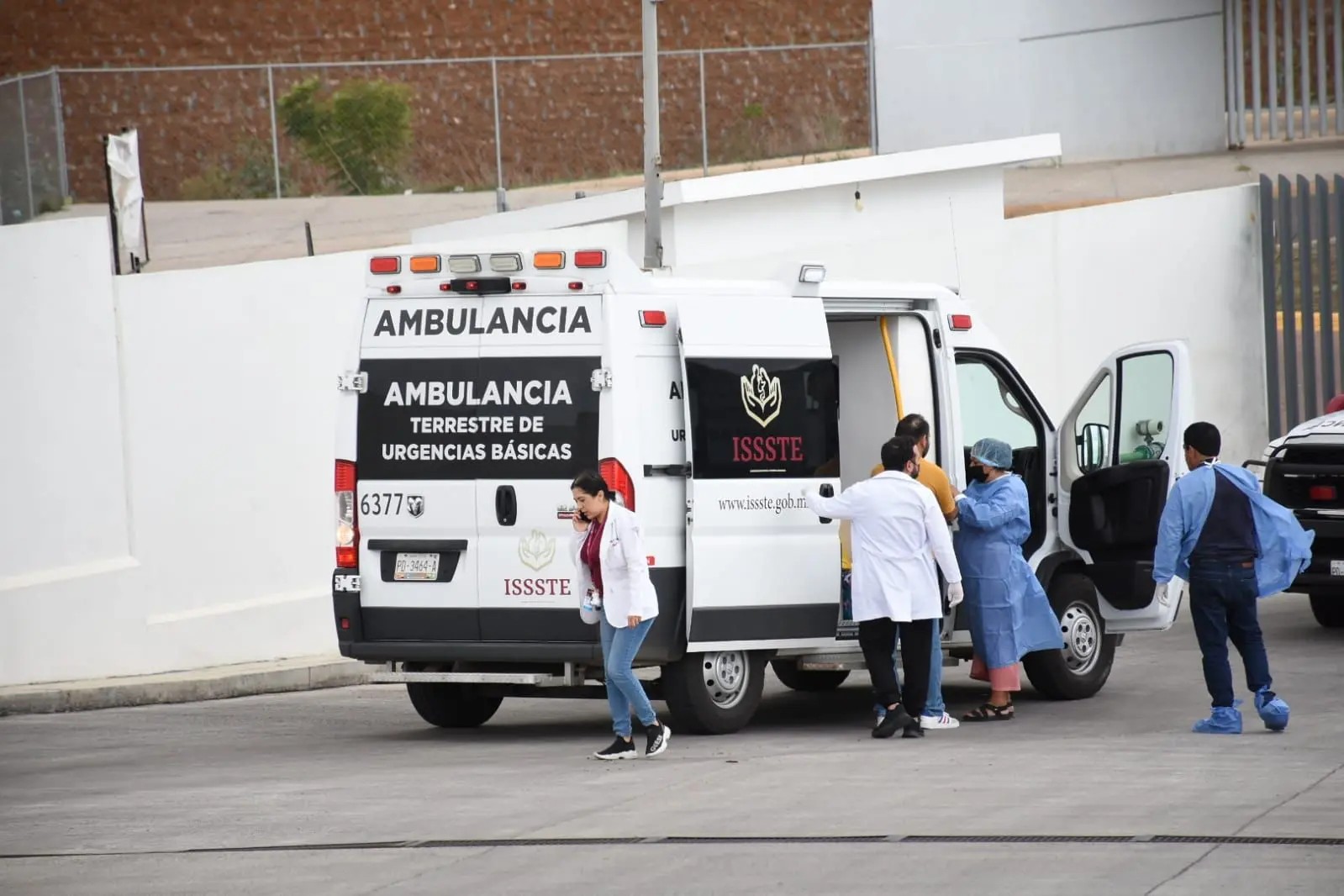 Respaldo constante de Navarro Quintero a lesionados por explosión