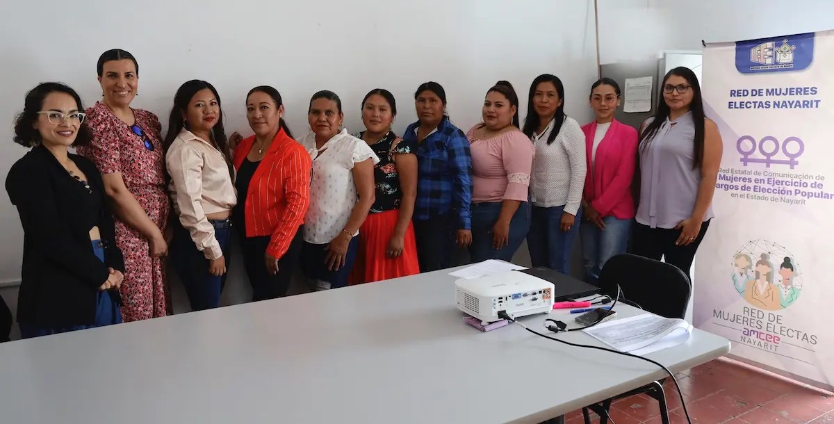 IEEN acerca la RED de Mujeres Electas a los municipios de la entidad, suman 102 integrantes