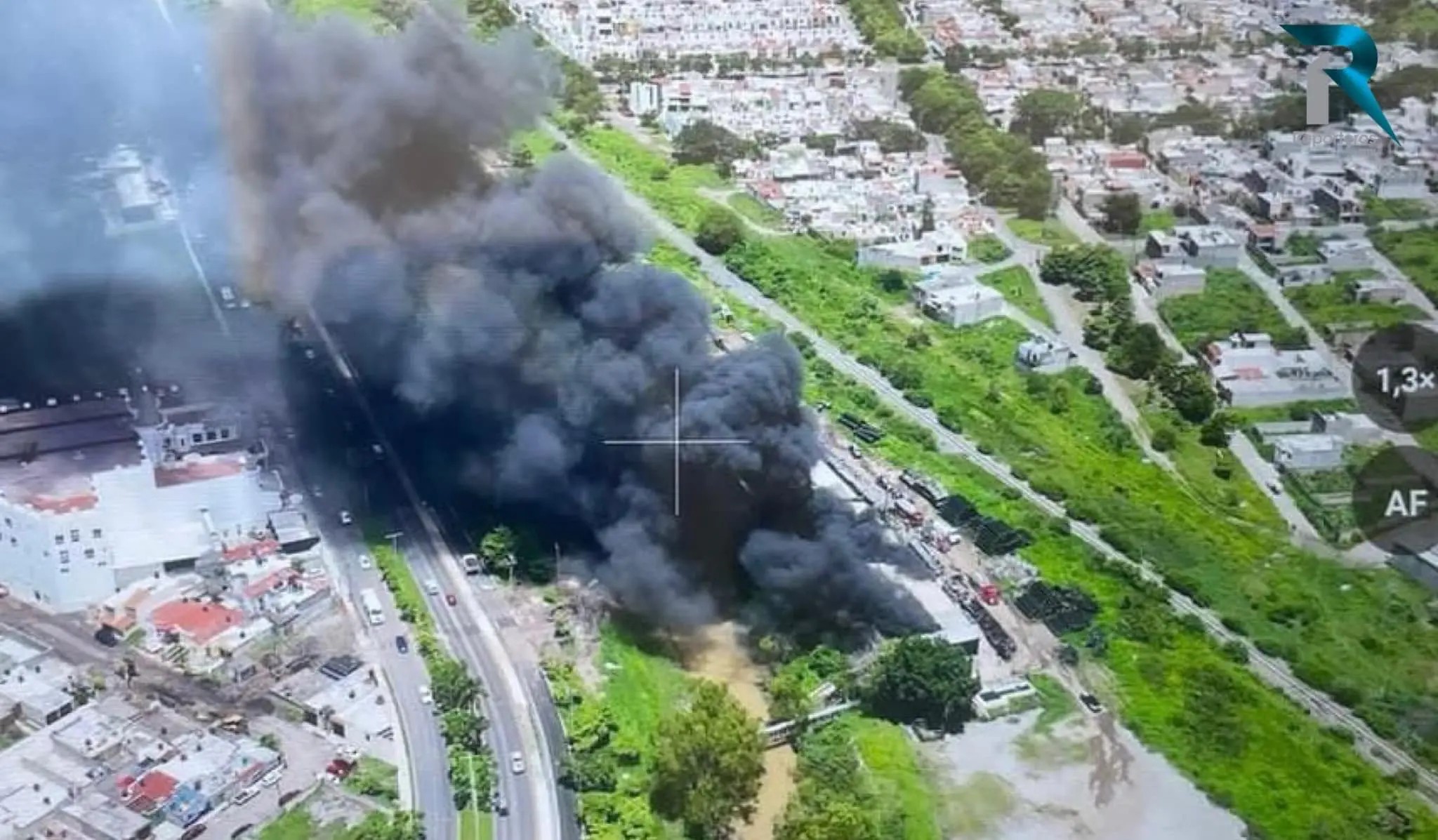 Detienen a 4 trabajadores tras incendio en planta de tratamiento de Tepic