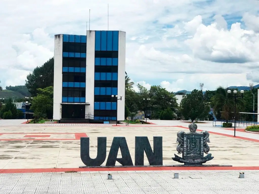 Crisis en la UAN: Navarro va contra ex rectores por presunto saqueo financiero