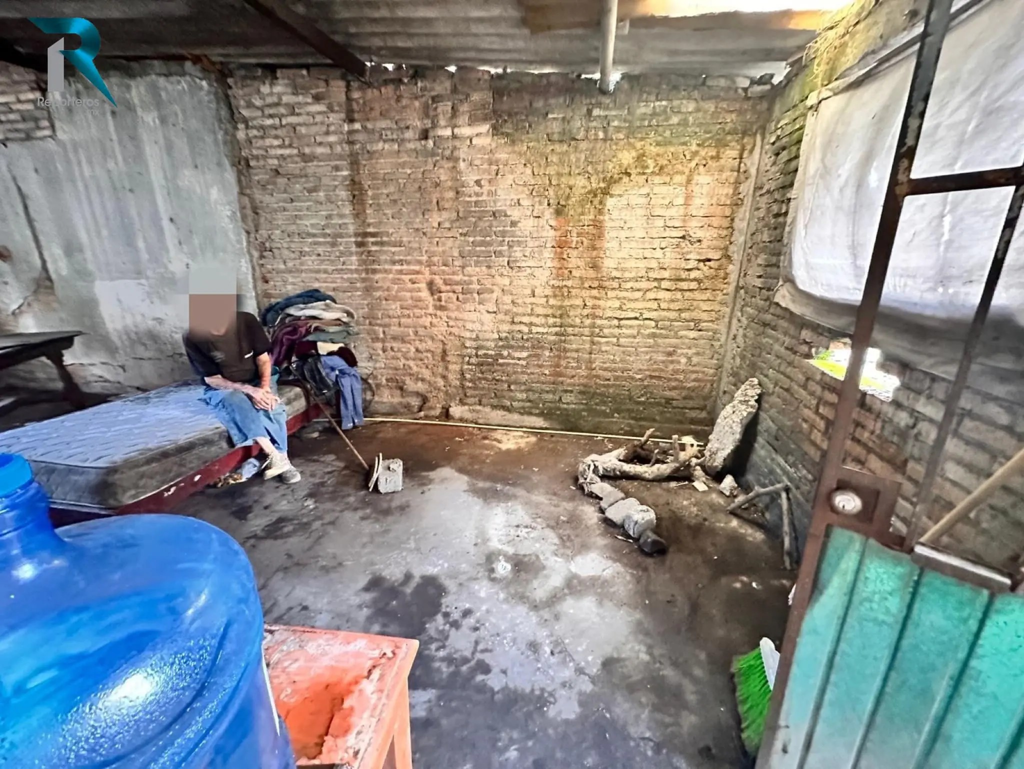 Rescatan a hombre mayor en situación de abandono