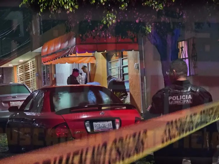 Hombre resulta herido de gravedad tras ataque con cuchillo en la Benito Juárez de Tepic