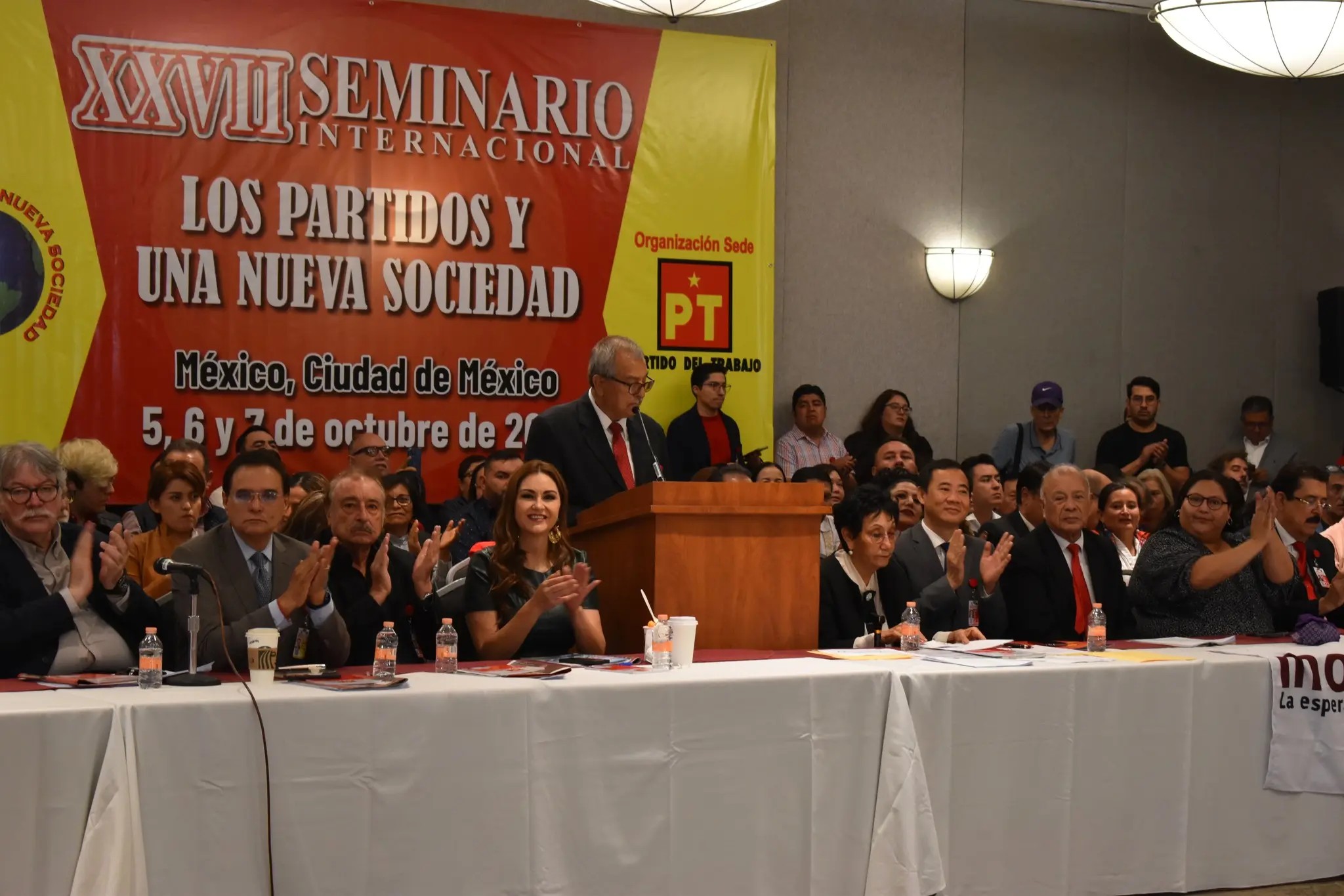 Seminario Político Internacional del PT de México: Explorando los Desafíos de una Nueva Sociedad
