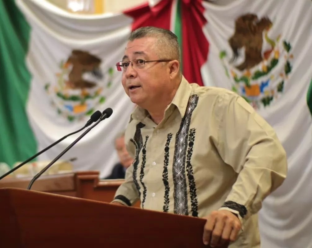 \"El Pecas\" Miramontes en la cuerda floja