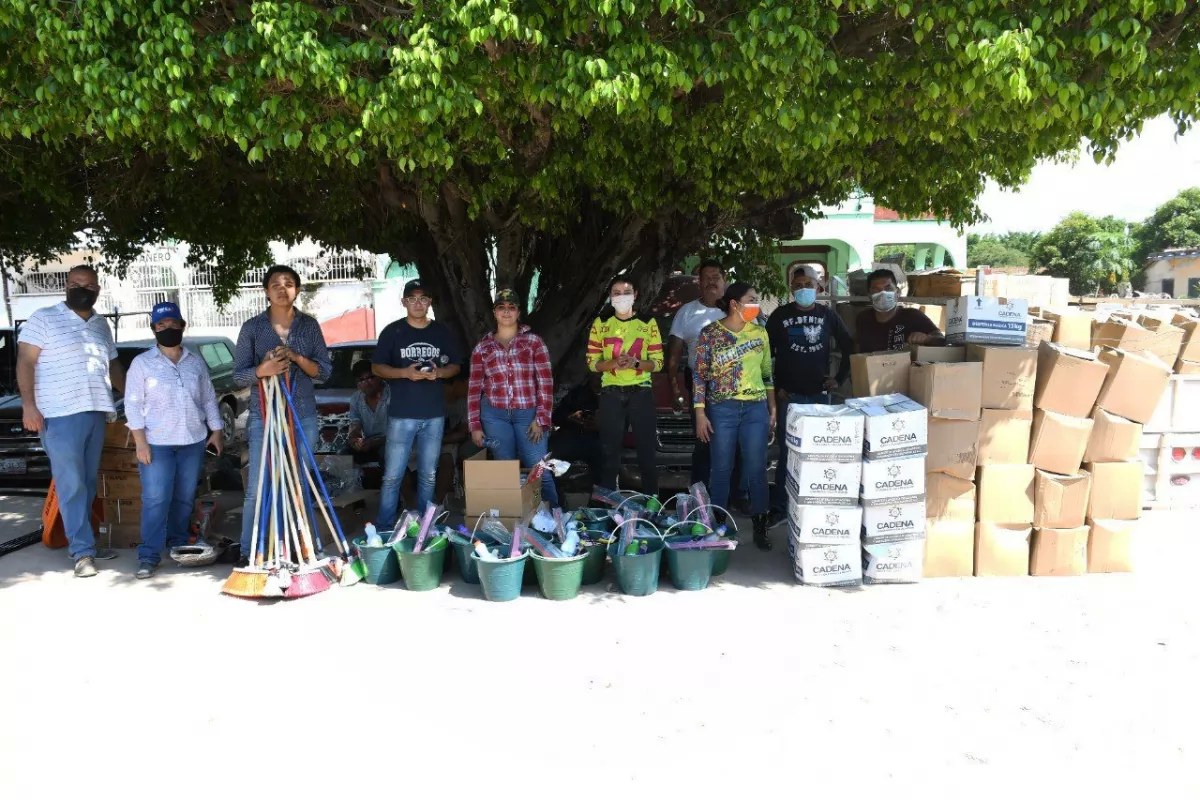 No ha cesado la ayuda para los del Norte de Nayarit