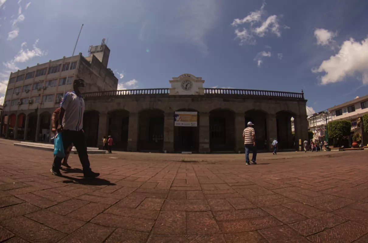 \"Lamentable que Geraldine recurra a un préstamo a menos de 60 días de Gobierno\"