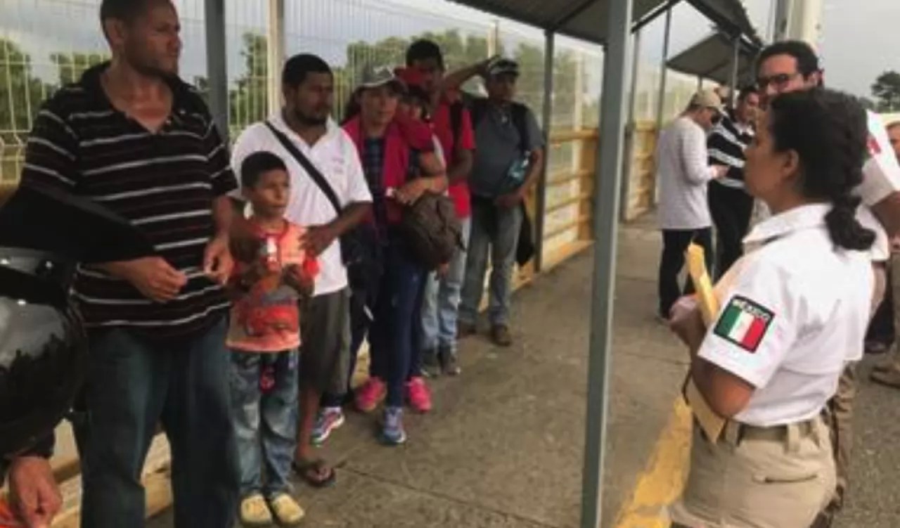 Forman más de mil 200 personas la Caravana Migrante: INM