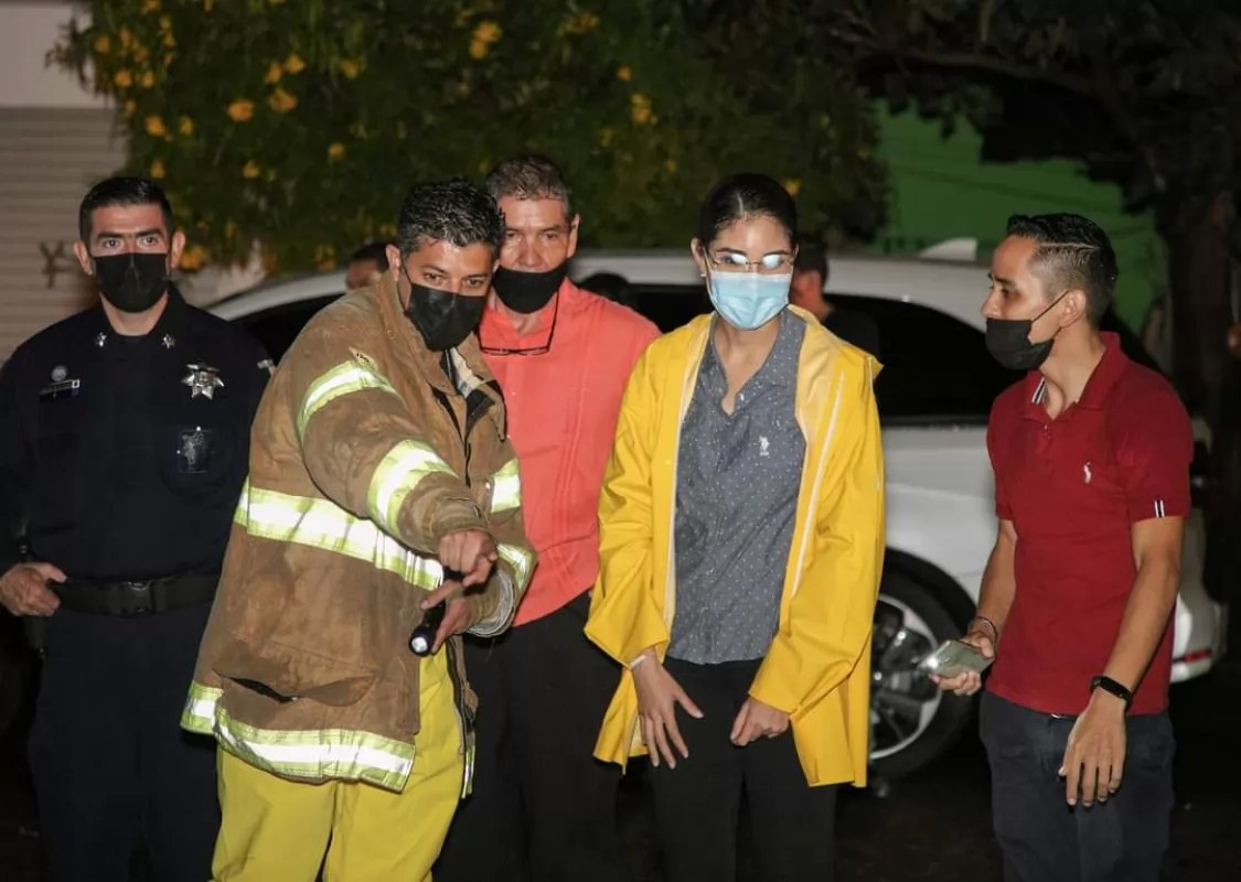 Inspecciona Geraldine Ponce canales ante amenaza de lluvias