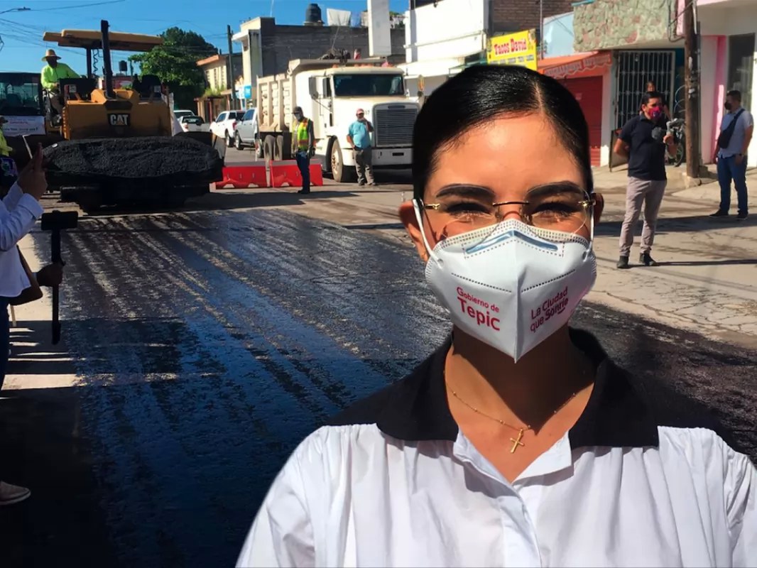 Continúa la reconstrucción de las calles de Tepic