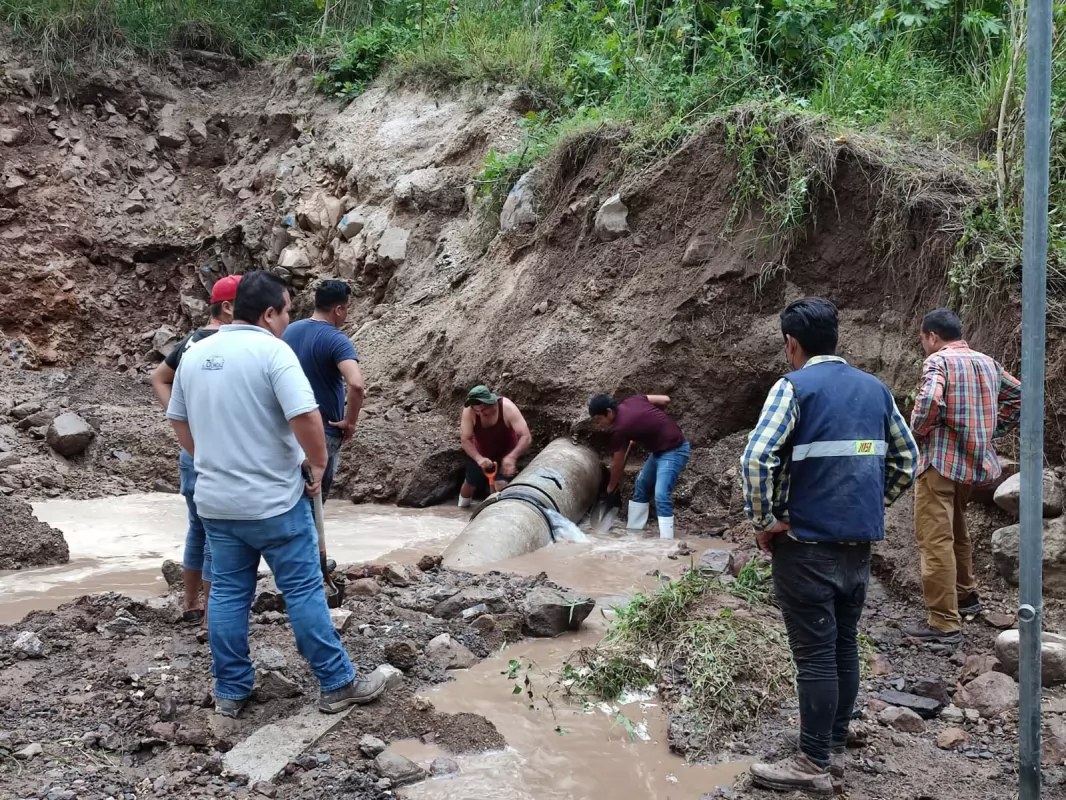 Irresponsabilidad ciudadana deja sin agua a 40 colonias de Tepic