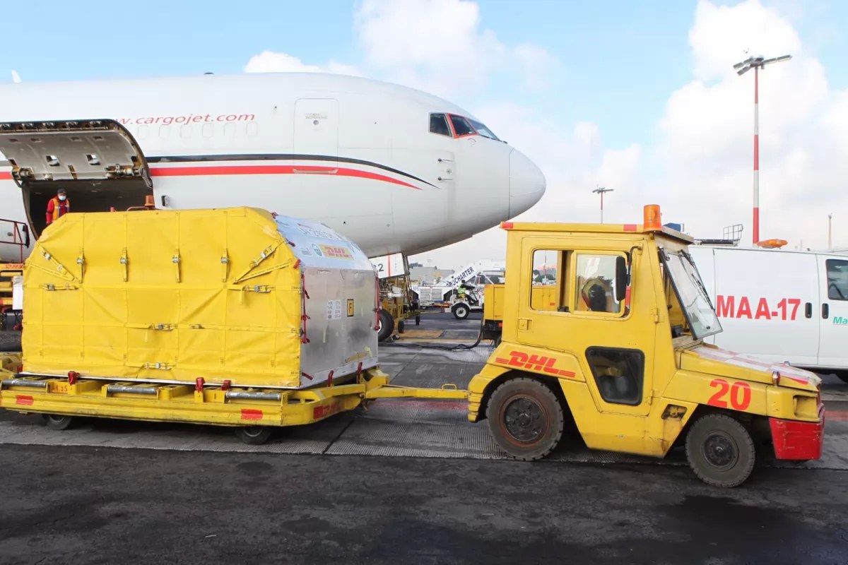 Recibirá México 4.6 millones de vacunas envasadas de tres farmacéuticas