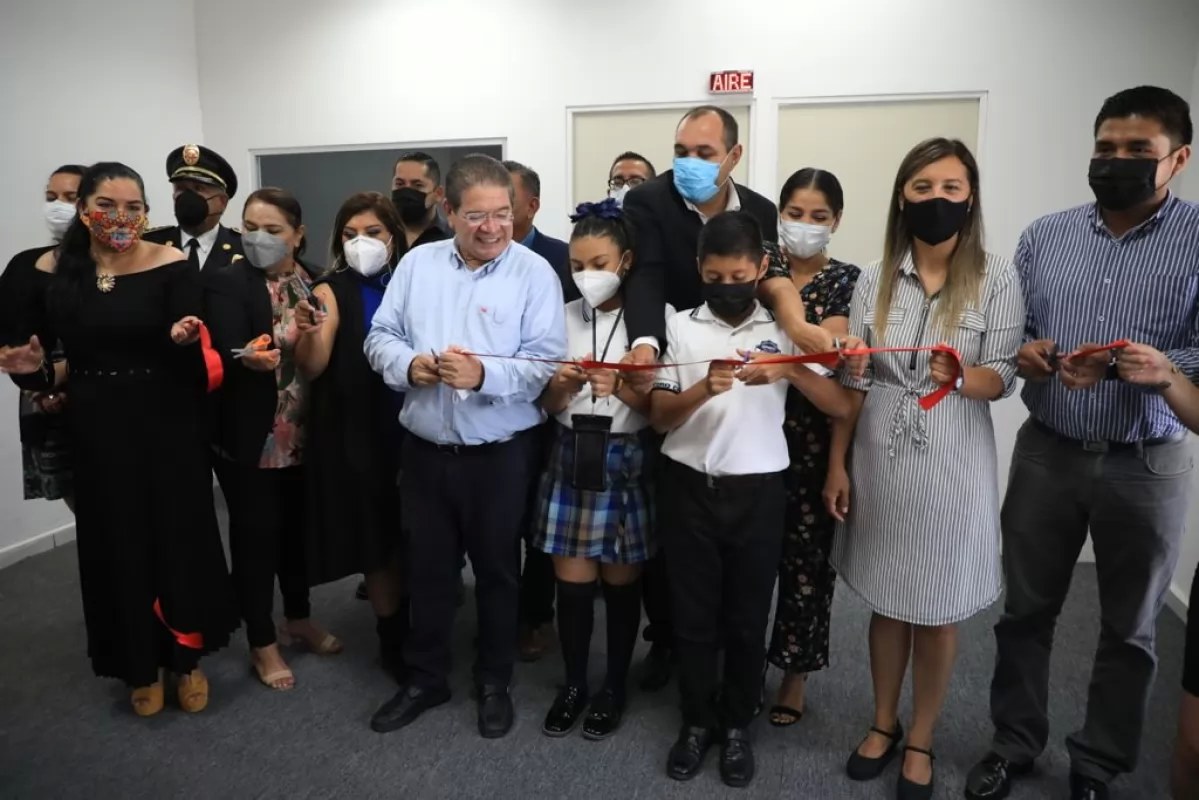 Al aire Radio Tepic 104.1 FM