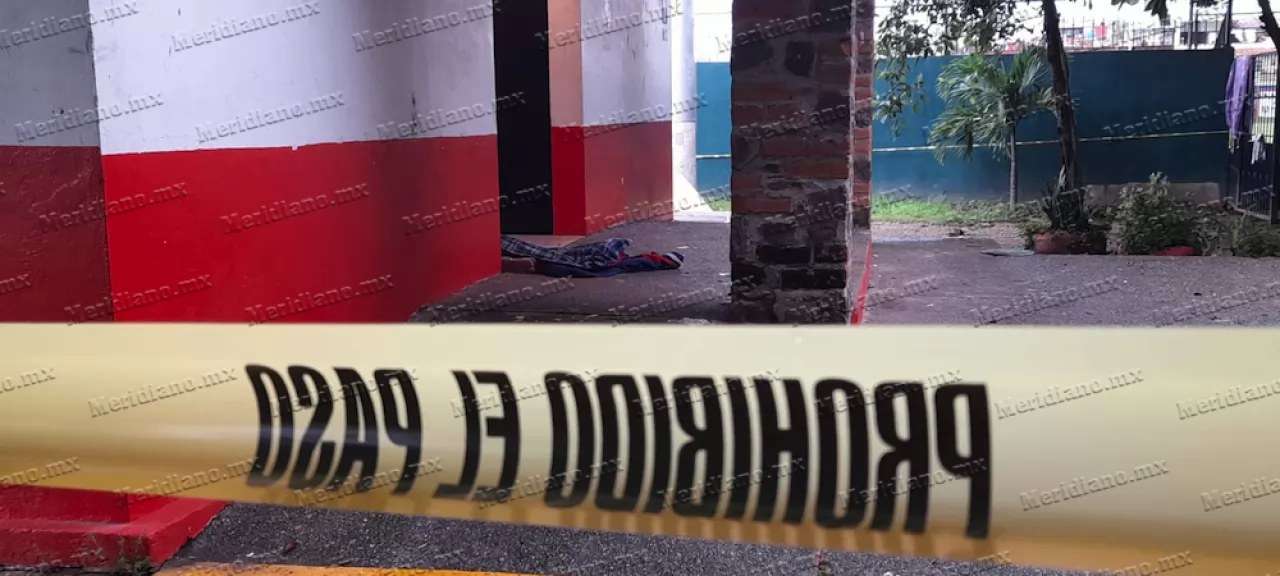 ¡amaneció muerta en el estadio agustín flores!