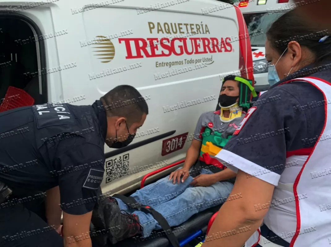 ¡aparatoso choque en plaza marina vallarta!