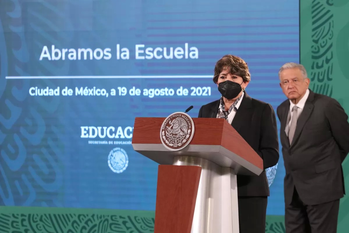 Elimina SEP carta de corresponsabilidad; \"No era oficial\", confirman